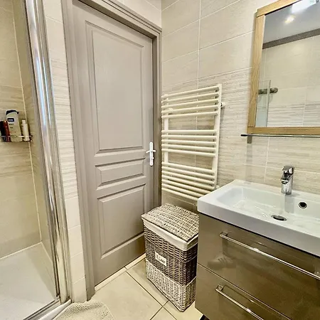 Au Lavandou - Vue - Climatisation - Animaux Acceptes - Fr-1-816-23 * Le Lavandou