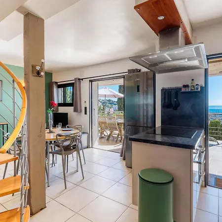 Superbe Vue Mer, Climatisée, Proche Plage, Parking, Animaux Acceptés - Fr-1-816-23 *